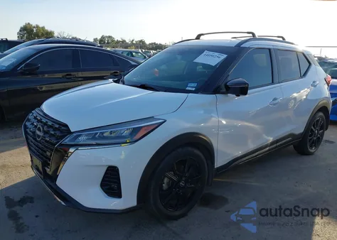 2023 Nissan Kicks Sr Xtronic Cvt z USA, uszkodzony, nr VIN 3N1CP5DV2PL553504